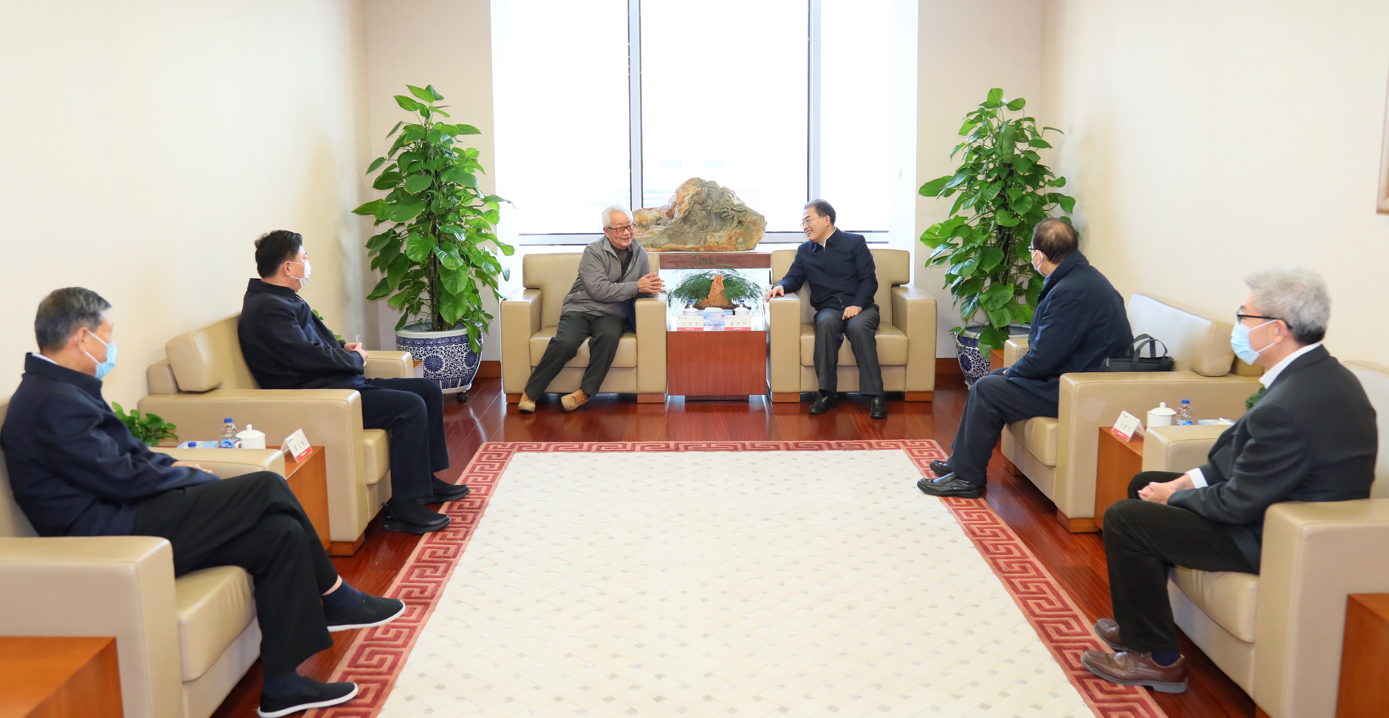 ADF0693C20115D032E4E97A040E_49E8223C_1C3A06.jpg?e=